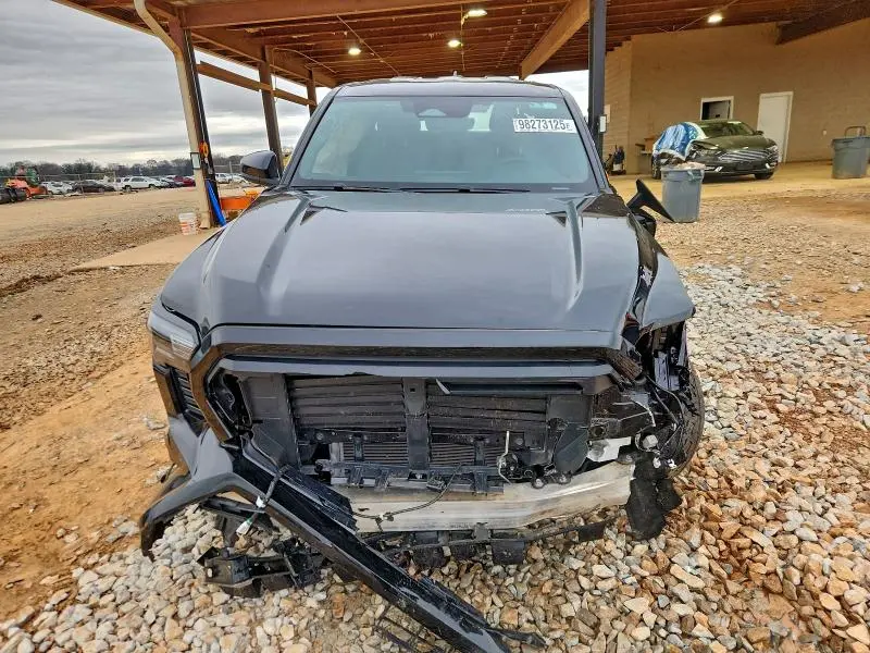 2024 TOYOTA TACOMA DOUBLE CAB  