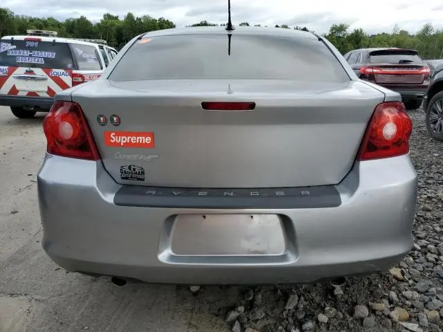 2013 DODGE AVENGER SE  