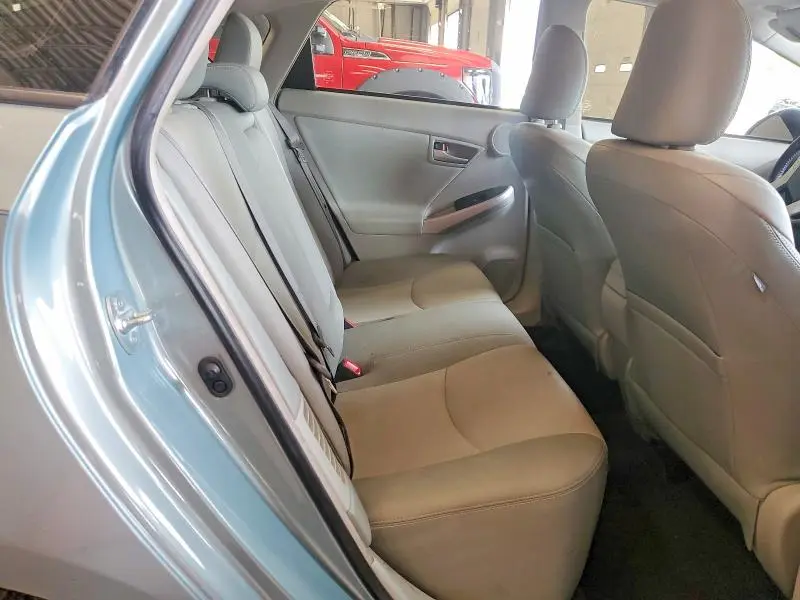 2015 TOYOTA PRIUS FOUR  