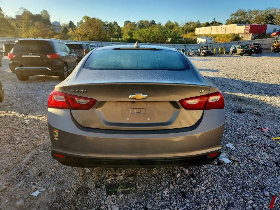 2017 CHEVROLET MALIBU LT  