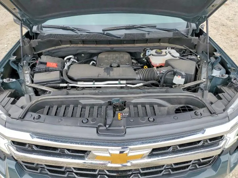 2025 CHEVROLET SILVERADO K1500 LT  