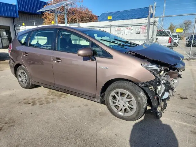 2015 TOYOTA PRIUS V   