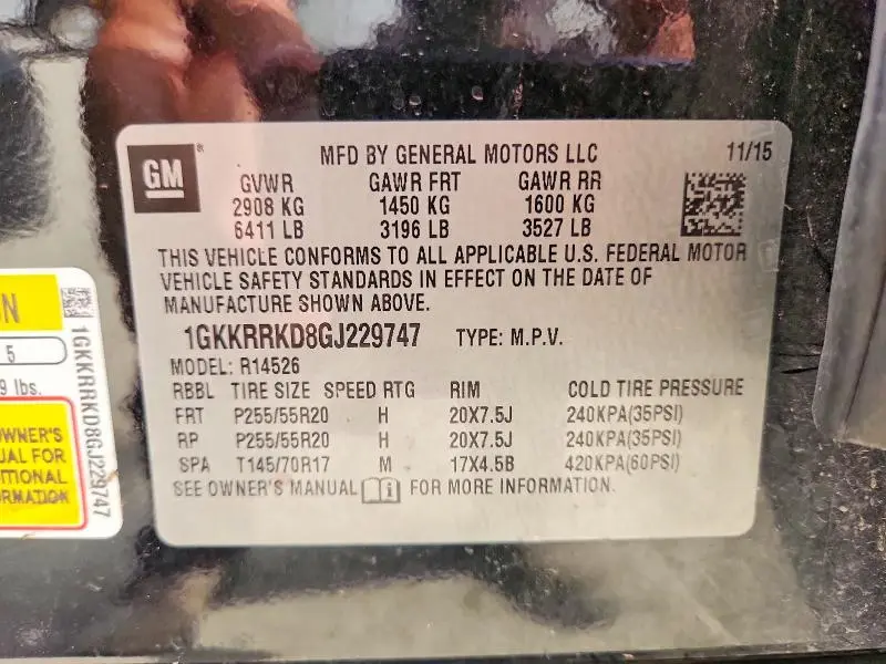 2016 GMC ACADIA SLT-1  