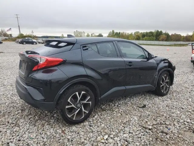 2020 TOYOTA C-HR XLE  
