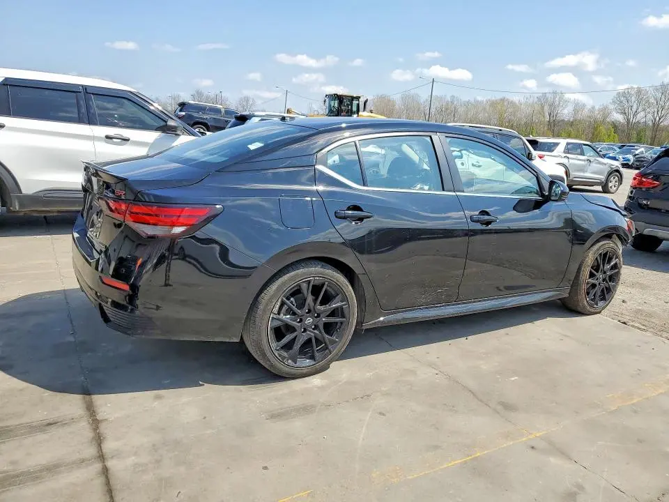 2025 NISSAN SENTRA SR  