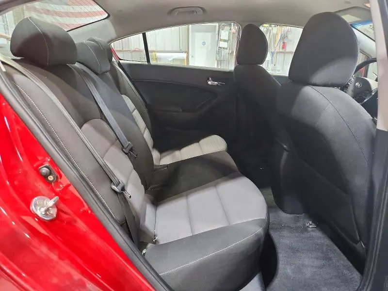 2017 KIA FORTE S  
