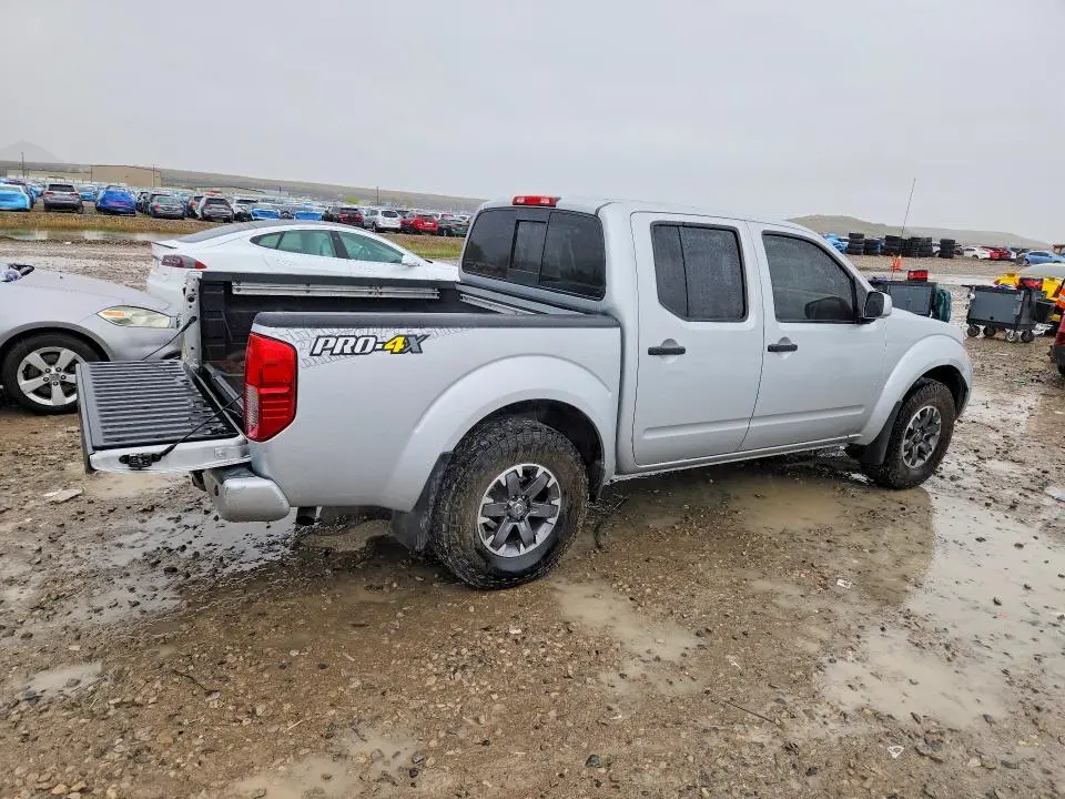2018 NISSAN FRONTIER PRO-4X  