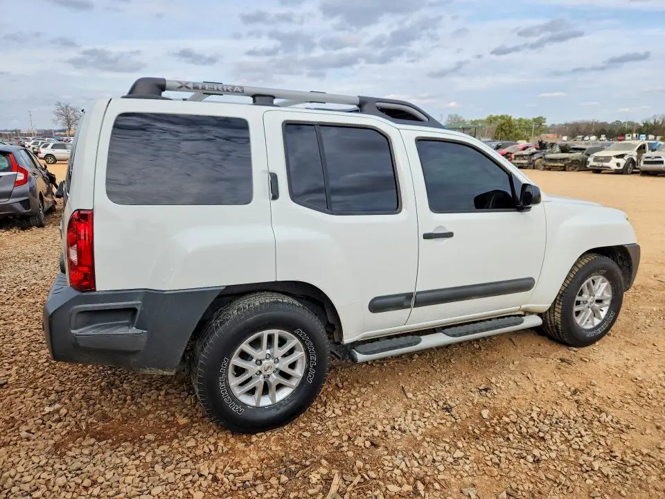 2014 NISSAN XTERRA X  