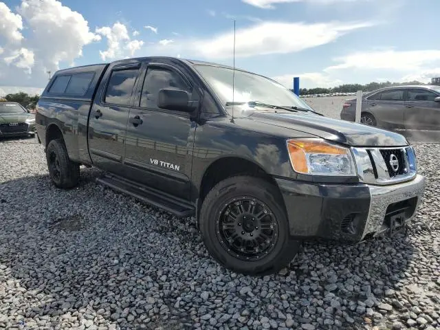 2010 NISSAN TITAN SE  