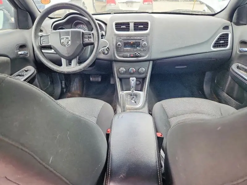 2013 DODGE AVENGER SE  