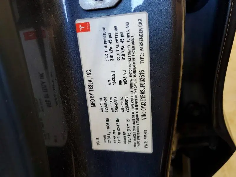 2018 TESLA MODEL 3   