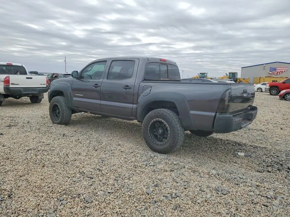 2011 TOYOTA TACOMA PRERUNNER V6  