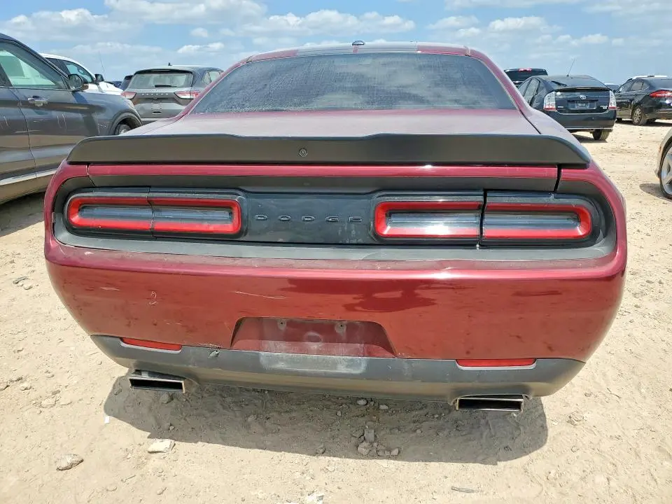 2022 DODGE CHALLENGER SXT  