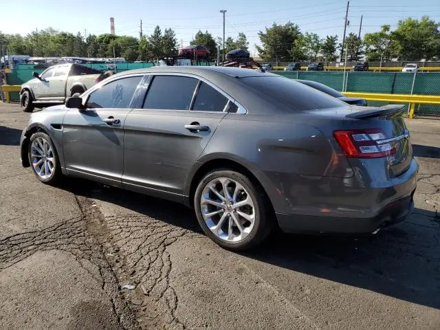 2016 FORD TAURUS SHO  