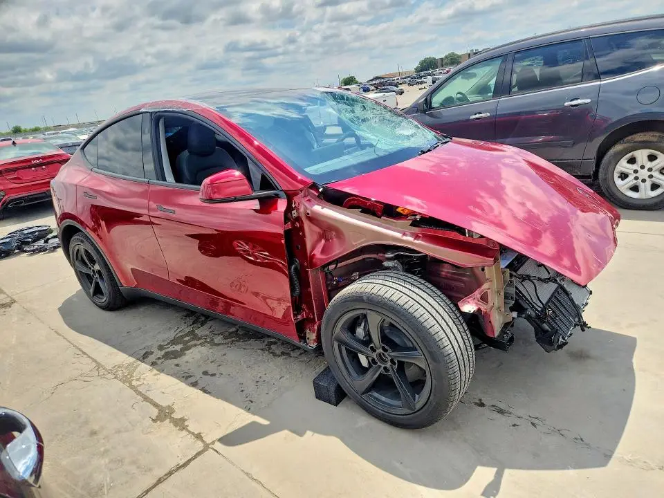 2026 TESLA MODEL Y   