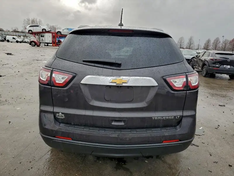 2016 CHEVROLET TRAVERSE LT  