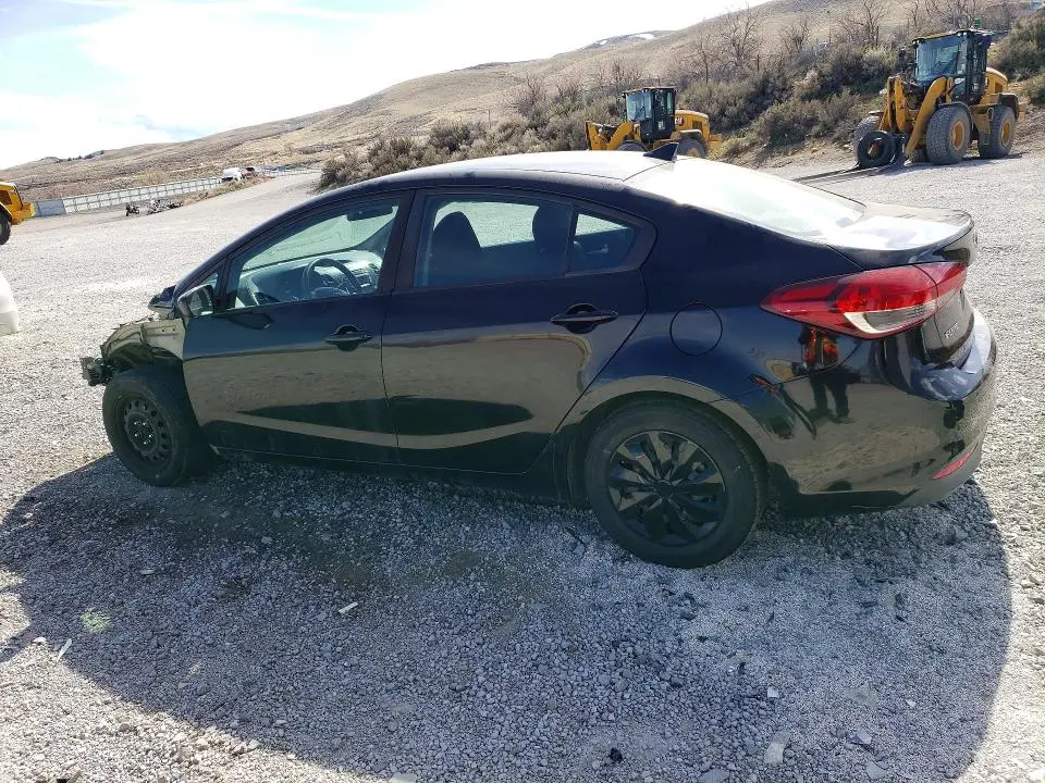 2018 KIA FORTE LX  