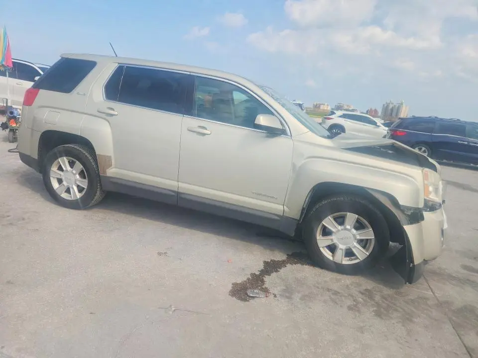 2013 GMC TERRAIN SLE  