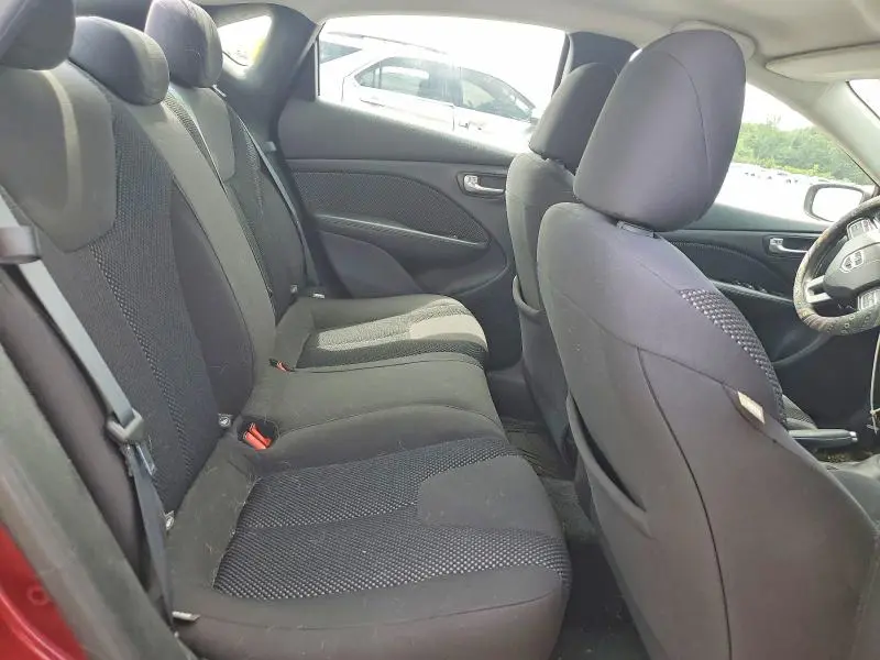 2015 DODGE DART SE  