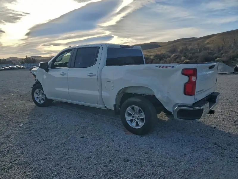 2025 CHEVROLET SILVERADO K1500 LT  