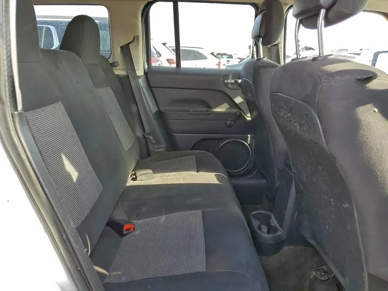 2014 JEEP PATRIOT SPORT  