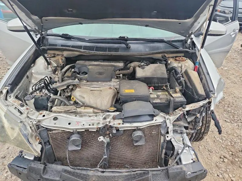 2013 TOYOTA CAMRY SE  
