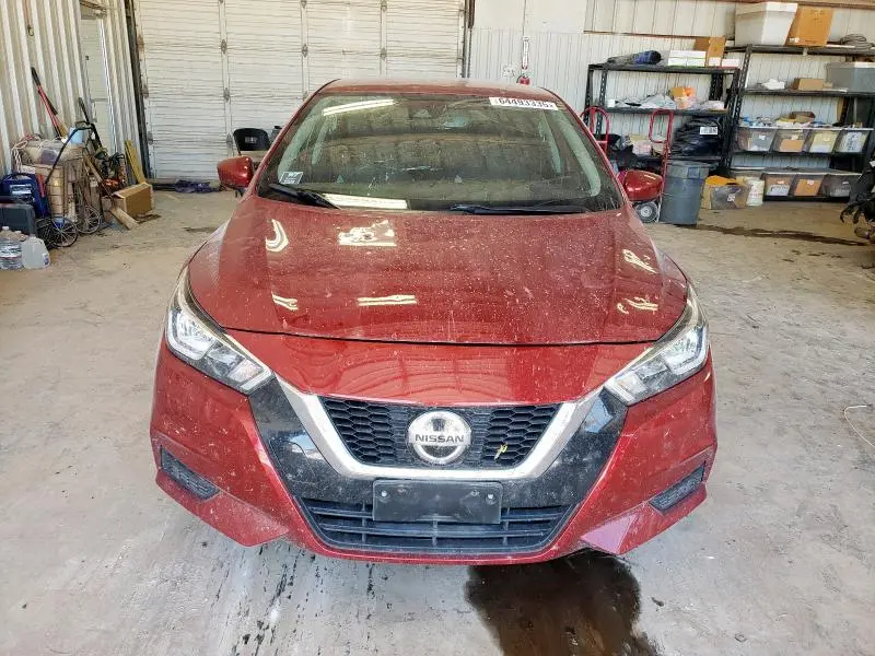 2022 NISSAN VERSA SV  