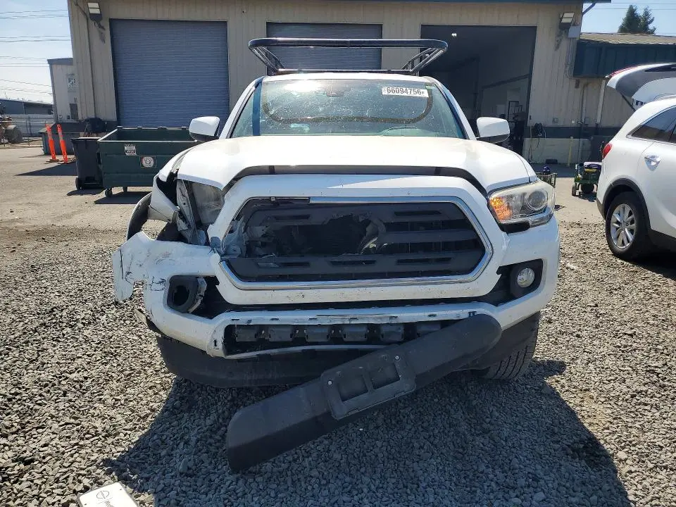 2018 TOYOTA TACOMA SR5 V6  