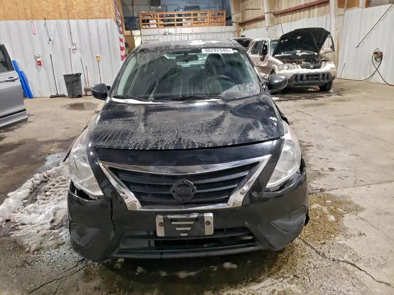 2019 NISSAN VERSA S  