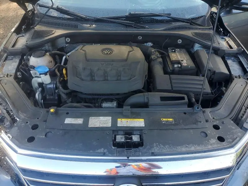 2021 VOLKSWAGEN PASSAT   