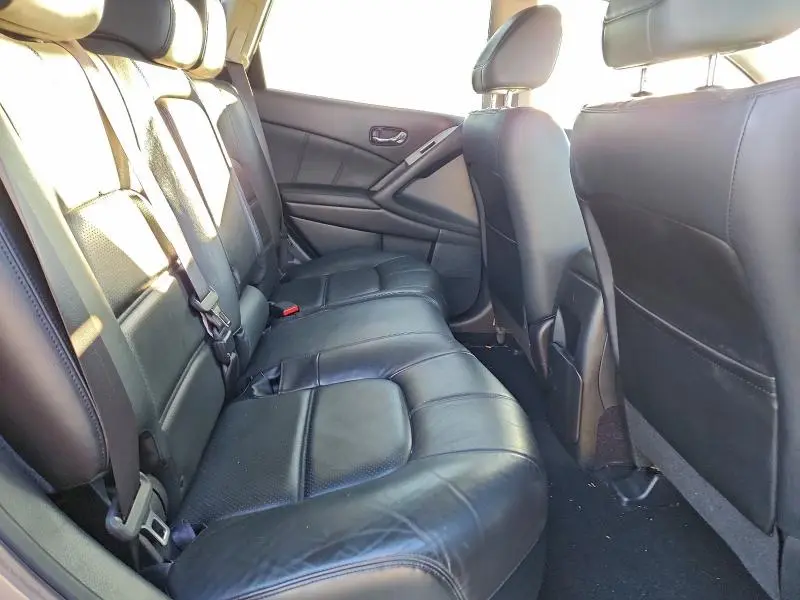 2011 NISSAN MURANO S  