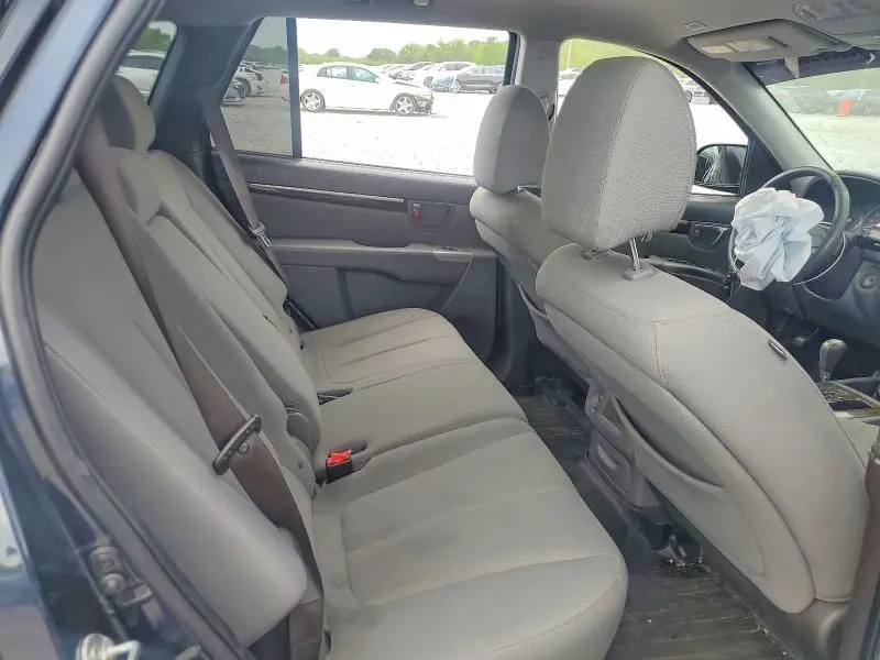 2011 HYUNDAI SANTA FE GLS  