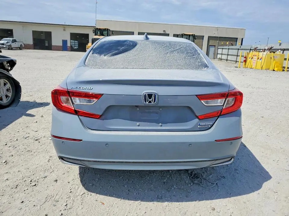 2022 HONDA ACCORD TOURING HYBRID  