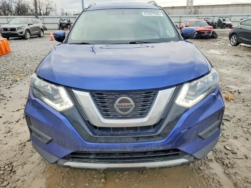 2018 NISSAN ROGUE SV  