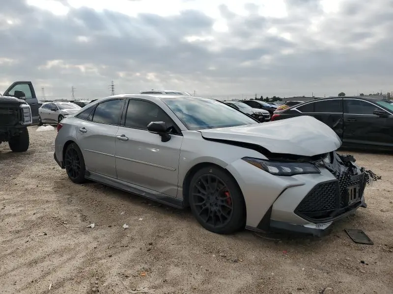 2020 TOYOTA AVALON XSE