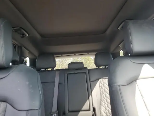 2025 KIA SPORTAGE X LINE  