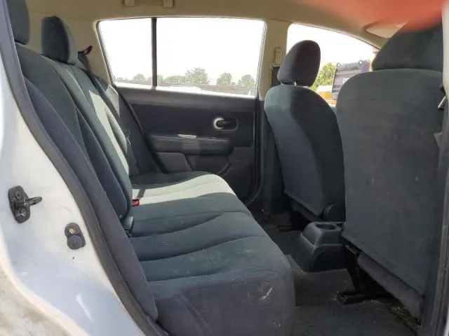 2011 NISSAN VERSA S  