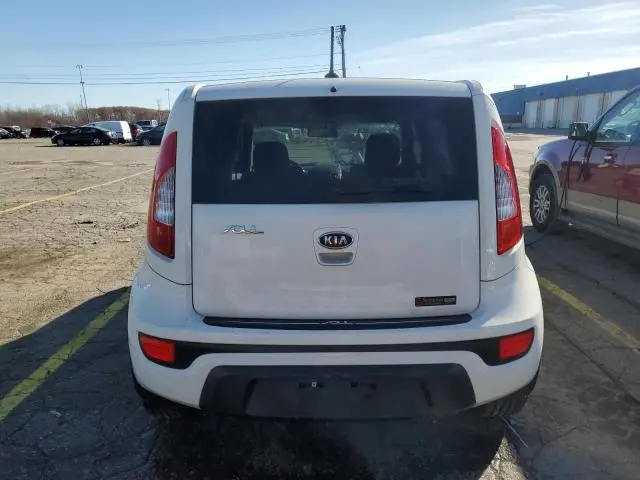 2012 KIA SOUL +  