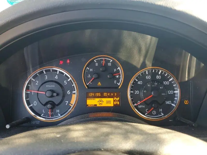 2010 NISSAN ARMADA SE  