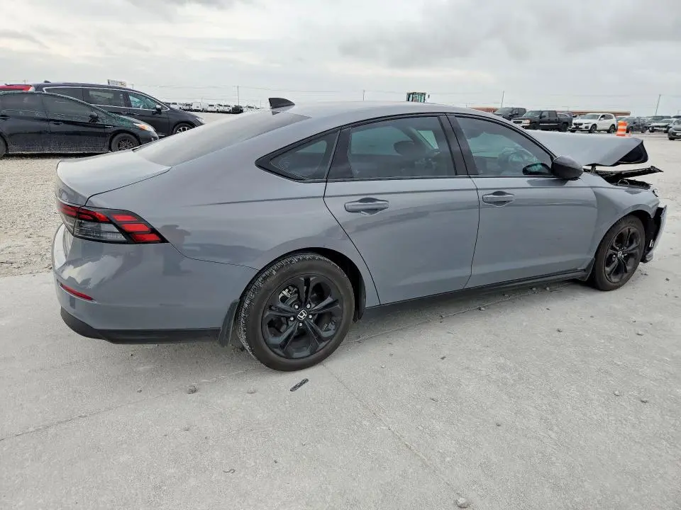 2025 HONDA ACCORD SE  