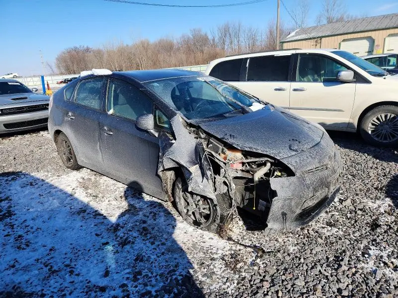 2014 TOYOTA PRIUS   