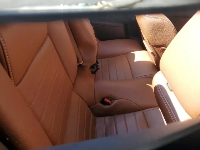 2011 FORD MUSTANG