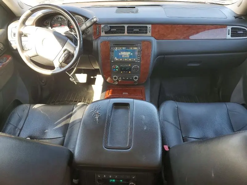 2011 CHEVROLET TAHOE K1500 LTZ  