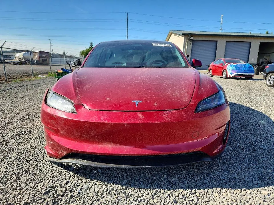 2024 TESLA MODEL 3   