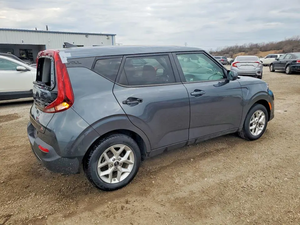 2020 KIA SOUL S  