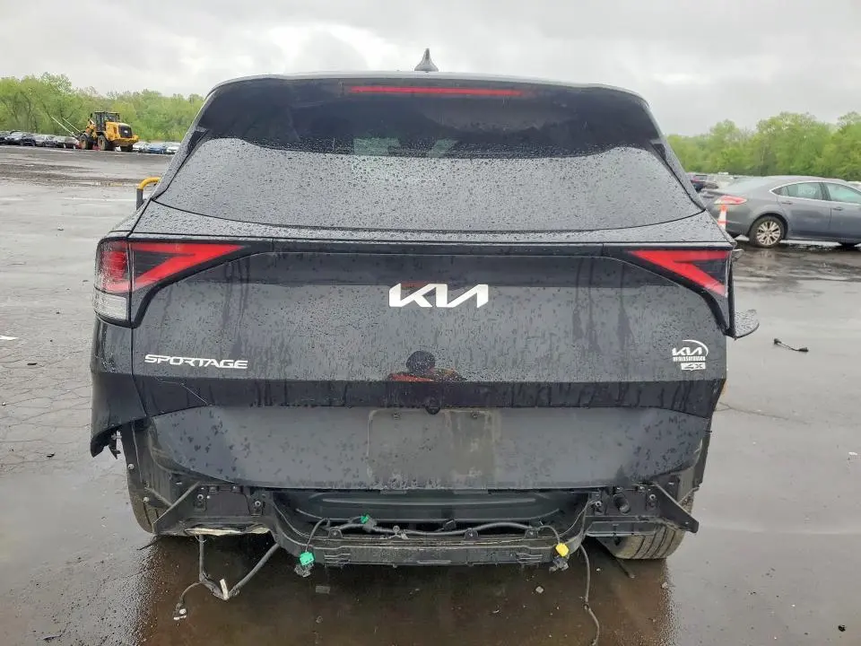 2024 KIA SPORTAGE LX  