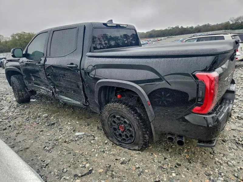 2024 TOYOTA TUNDRA CREWMAX LIMITED  