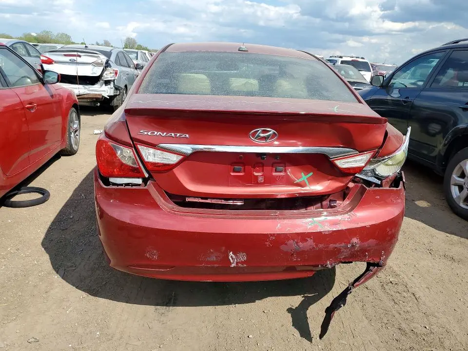 2013 HYUNDAI SONATA GLS  
