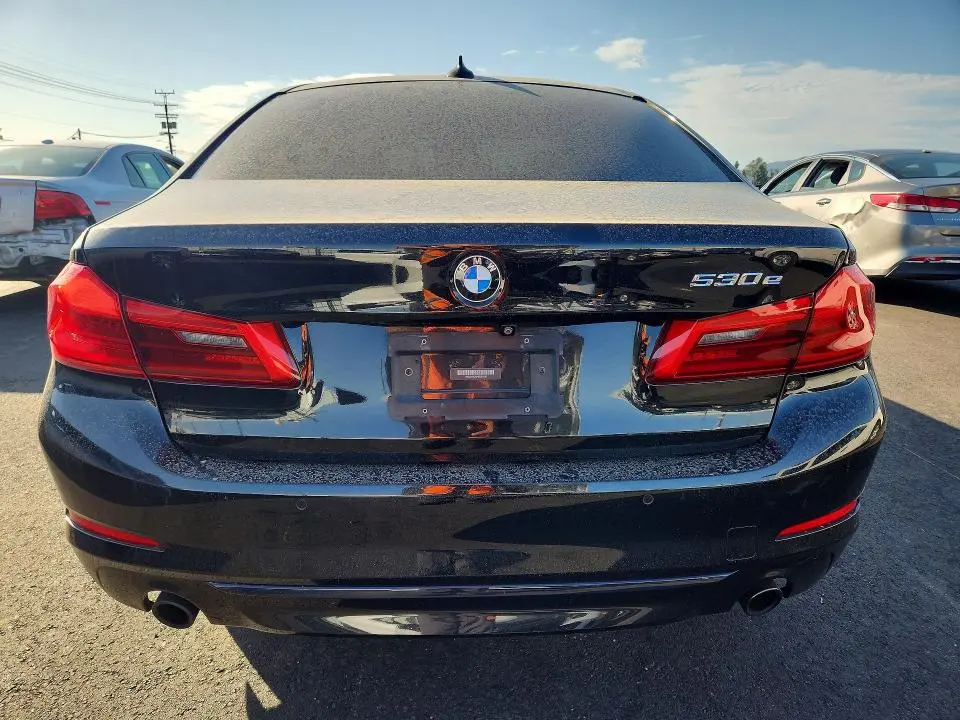 2019 BMW 530E   