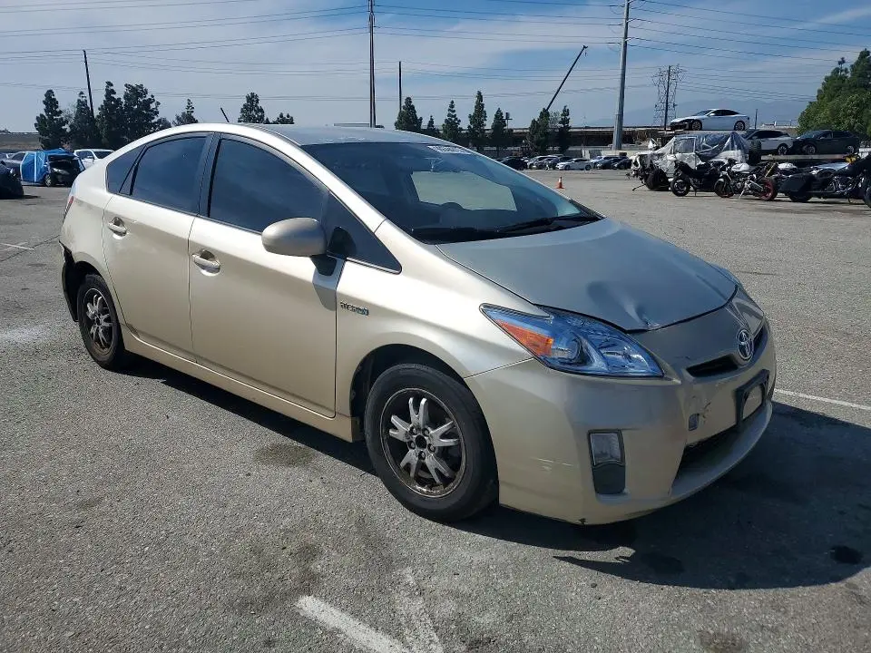 2010 TOYOTA PRIUS   